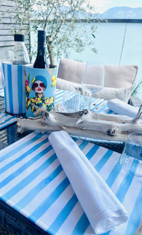 TischSets (2Stk.) "PAINTED BLUE STRIPES"
